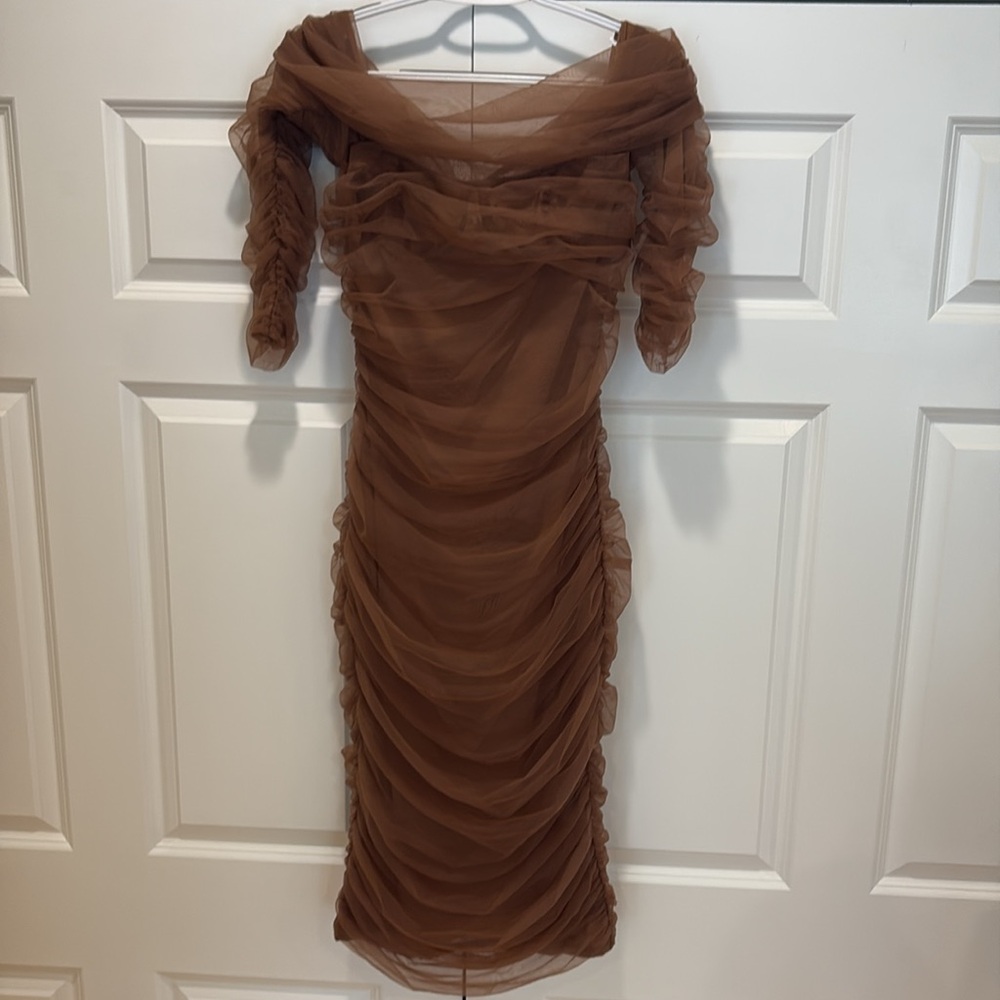 Gorgeous House of CB Size Medium Light Brown Midi Stretch Tule Dress